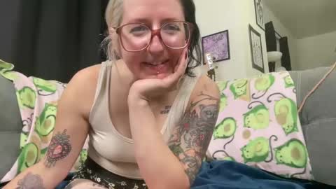 degeneratealiceof online show from 10-08-25, 02:31