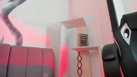 Deilan Wolf  online show from 03-01-26, 07:54