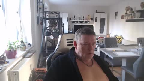 deinprinz2312 online show from 01-18-25, 10:49