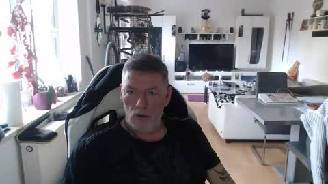 deinprinz2312 online show from 02-19-26, 11:06