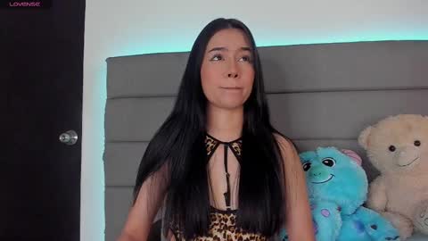 Snapshot of deisy_smith_ chatting on 02-20-25, 11:20 Deisy online show from 02-20-25, 11:20