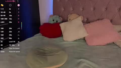 Snapshot of deisy_smith_ chatting on 09-10-25, 11:49 Deisy online show from 09-10-25, 11:49