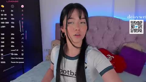 Snapshot of deisy_smith_ chatting on 10-10-25, 12:15 Deisy online show from 10-10-25, 12:15