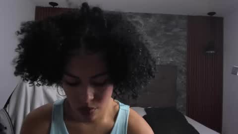 D E L A Y L  A online show from 10-19-25, 04:29