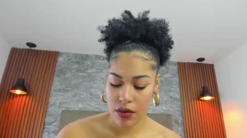 D E L A Y L  A online show from 10-21-25, 12:28