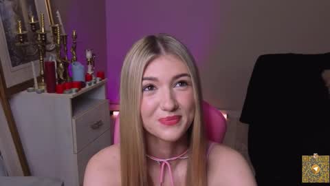 Snapshot of delcieodoherty chatting on 10-23-25, 08:40 Adla online show from 10-23-25, 08:40