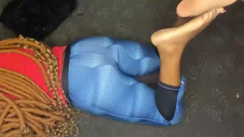 deli_la online show from 11-18-25, 12:31