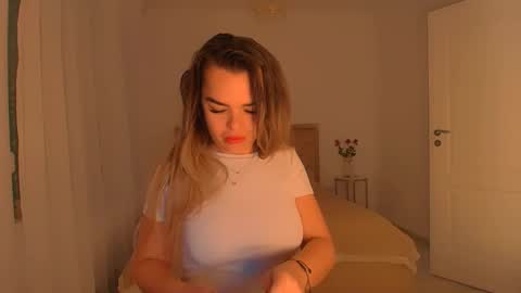 deliadelicious online show from 11-01-25, 10:06