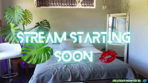 Snapshot of deliciousmonster30 chatting on 10-20-25, 08:04 Kitty online show from 10-20-25, 08:04