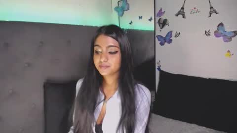 Delilah Blaze online show from 10-31-25, 05:19