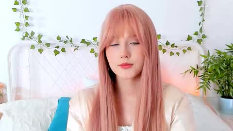 Delilah or Laila online show from 09-12-25, 08:20