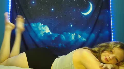 Snapshot of delilalove3412 chatting on 02-28-25, 01:47 DelilaLove3412 online show from 02-28-25, 01:47