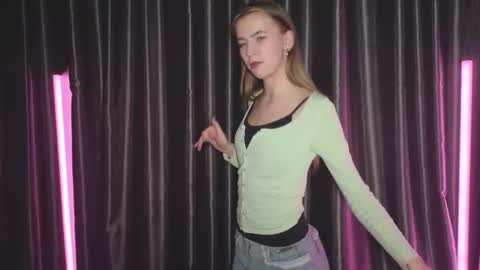 Rochel online show from 11-25-25, 08:20