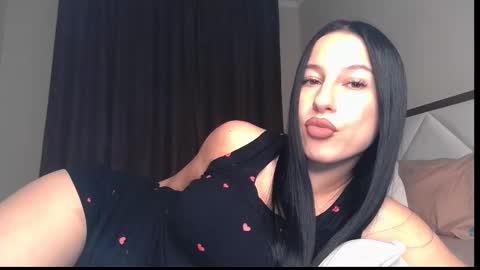 delly_love online show from 09-19-25, 06:30
