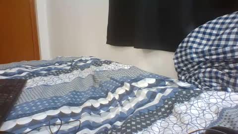 Snapshot of dely_dime chatting on 11-04-25, 04:11 dely dime online show from 11-04-25, 04:11