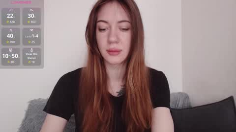 Snapshot of demiamour chatting on 11-21-25, 10:58 Demi. not your babybabebb and other shit online show from 11-21-25, 10:58