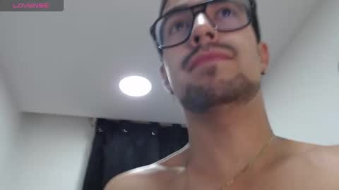 demian_val_4 online show from 02-18-26, 12:12