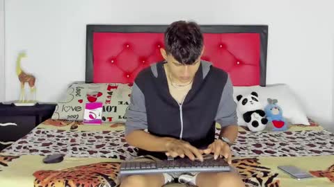 Snapshot of demon_salvatore_ chatting on 10-11-25, 10:08 demon_salvatore_ online show from 10-11-25, 10:08