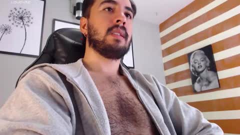 Demon Salvatore online show from 11-08-25, 12:22