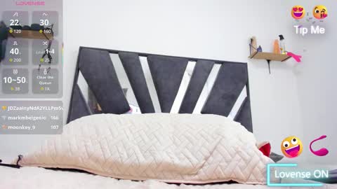 Demy online show from 11-08-25, 02:56