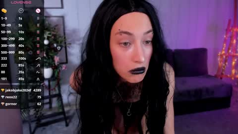 Snapshot of deniseparadise chatting on 01-09-25, 01:39 Unfortunately Denise has discontinued her work but I hope you will be excited about the new cool girl Jia online show from 01-09-25, 01:39