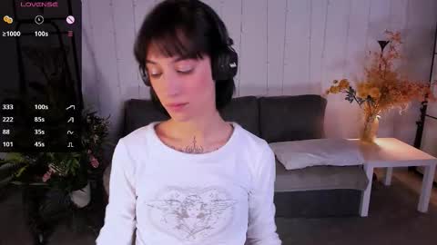 Snapshot of deniseparadise chatting on 10-19-25, 06:03 Unfortunately Denise has discontinued her work but I hope you will be excited about the new cool girl Jia online show from 10-19-25, 06:03