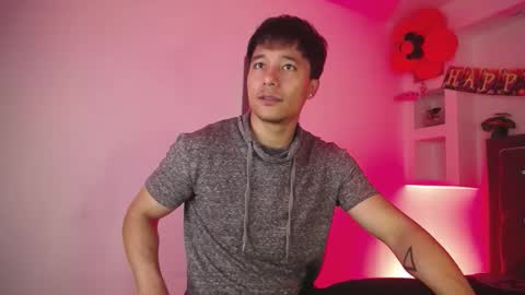 Snapshot of denizer_healer chatting on 11-02-25, 01:13 DENIZER online show from 11-02-25, 01:13