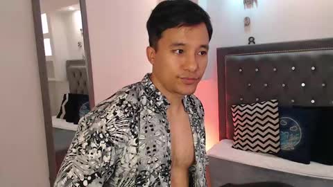 Snapshot of denizer_healer chatting on 11-24-25, 01:00 DENIZER online show from 11-24-25, 01:00