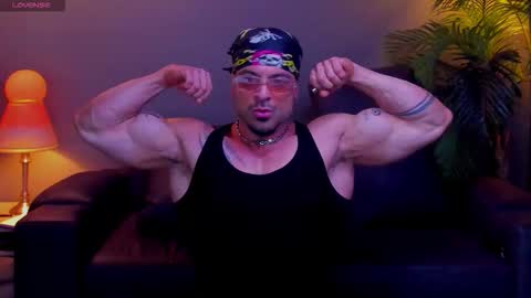 dennis_cox_ online show from 11-04-25, 10:03