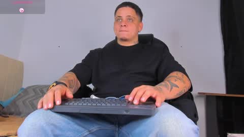 Snapshot of dennis_munera chatting on 10-09-25, 09:29 dennis munera online show from 10-09-25, 09:29