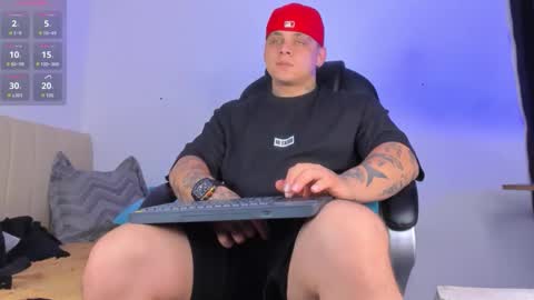 Snapshot of dennis_munera chatting on 10-28-25, 09:46 dennis munera online show from 10-28-25, 09:46