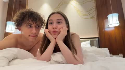 Snapshot of denobluora chatting on 01-17-25, 08:33 Jasper   online show from 01-17-25, 08:33