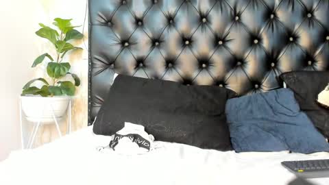 denzelrios online show from 04-09-26, 06:19