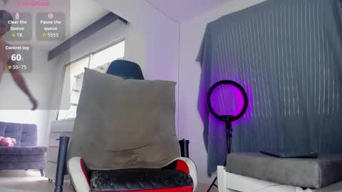 dereckhardd online show from 11-20-25, 02:06