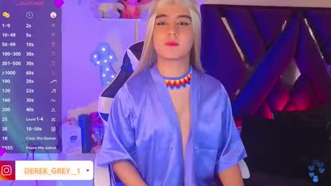 Snapshot of derek_greyy_ chatting on 10-15-25, 06:41 derek grey online show from 10-15-25, 06:41