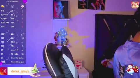 Snapshot of derek_greyy_ chatting on 12-15-25, 08:24 derek grey online show from 12-15-25, 08:24