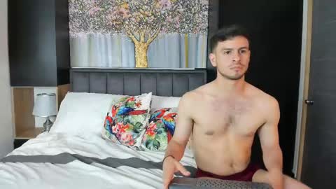 Snapshot of derek_hussain chatting on 01-04-25, 10:45 Derek Hussain online show from 01-04-25, 10:45