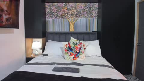 Snapshot of derek_hussain chatting on 01-14-25, 12:22 Derek Hussain online show from 01-14-25, 12:22