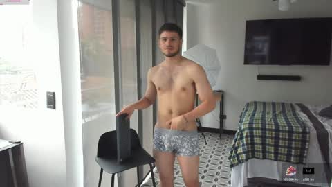 Snapshot of derek_hussain chatting on 01-21-25, 07:50 Derek Hussain online show from 01-21-25, 07:50