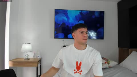 Snapshot of derek_hussain chatting on 02-04-25, 05:12 Derek Hussain online show from 02-04-25, 05:12