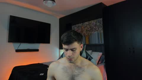 Snapshot of derek_hussain chatting on 09-15-25, 09:04 Derek Hussain online show from 09-15-25, 09:04