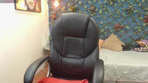 dereck online show from 09-18-25, 05:09