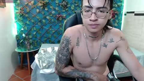 dereck online show from 09-24-25, 03:32