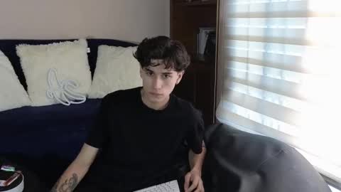 Derek online show from 11-14-25, 06:50