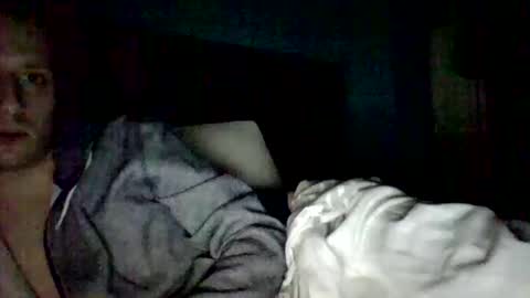 Snapshot of derokkes chatting on 01-21-25, 10:19 derokkes online show from 01-21-25, 10:19