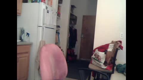 Snapshot of derrickkearley2055 chatting on 03-08-25, 04:23 derrickkearley2055 online show from 03-08-25, 04:23