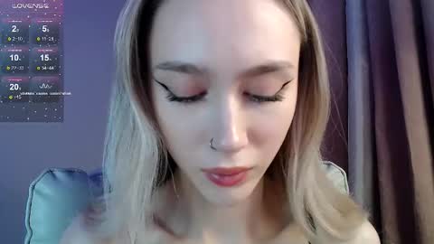 Snapshot of des_ch chatting on 10-26-25, 05:30 Ari online show from 10-26-25, 05:30