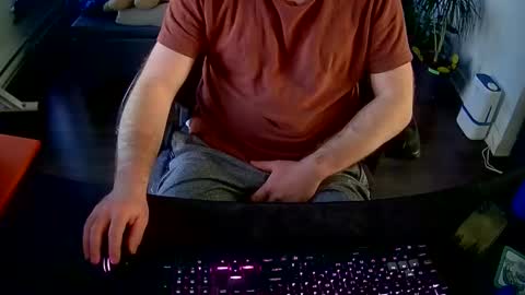 Snapshot of desdisdes chatting on 03-02-26, 09:32 desdisdes online show from 03-02-26, 09:32