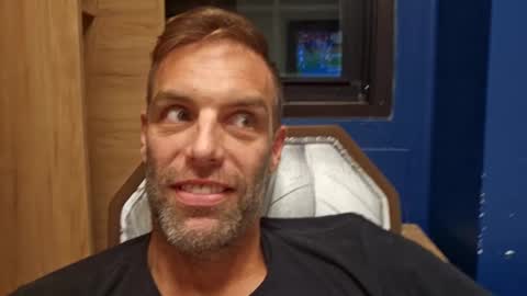 Tall and Handsome online show from 11-10-25, 12:31