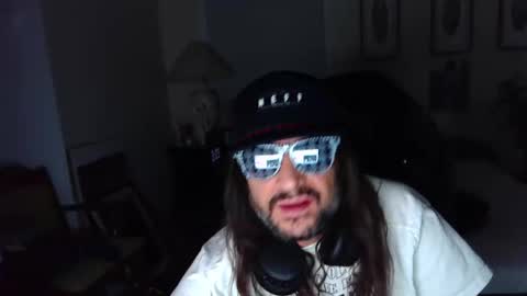 DutchMasterFox online show from 11-13-25, 08:02